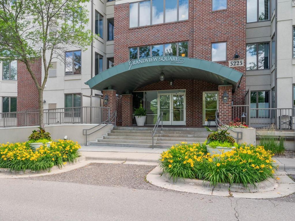 5225 Grandview Square #210 Edina MN 55436 7001832 image26