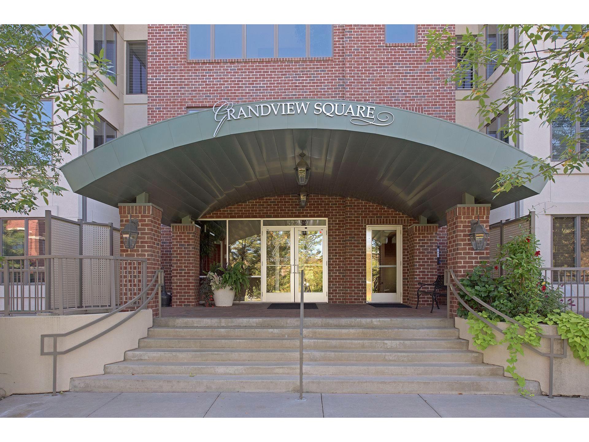 5225 Grandview Square 308, Edina, MN, 55436 MLS 7111213 Edina Realty