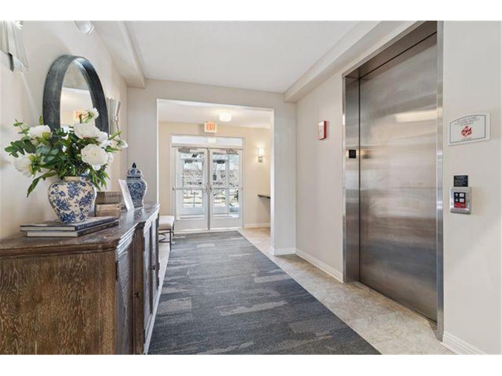 5225 Grandview Square #313 Edina MN 55436 7025348 image15