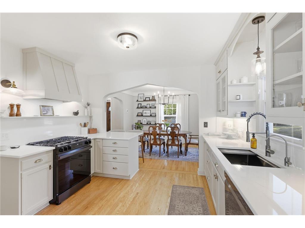 5225 Interlachen Boulevard Edina MN 55436 7084458 image18