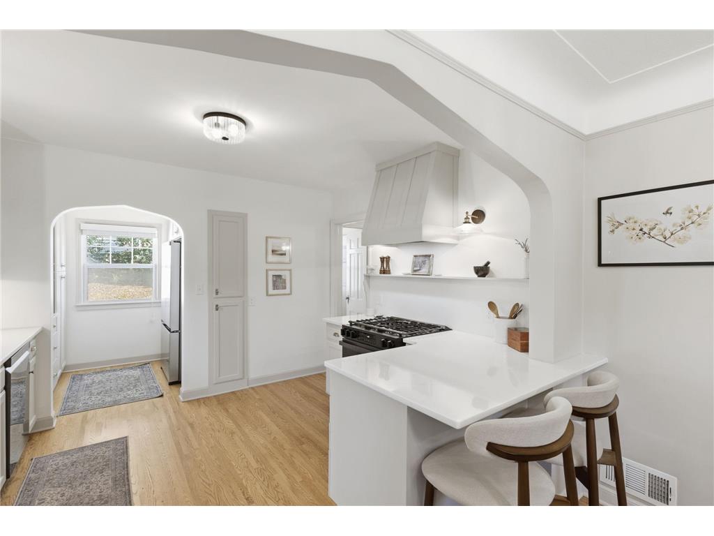 5225 Interlachen Boulevard Edina MN 55436 7084458 image20