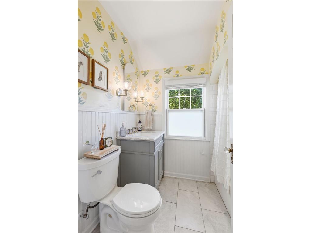 5225 Interlachen Boulevard Edina MN 55436 7084458 image36