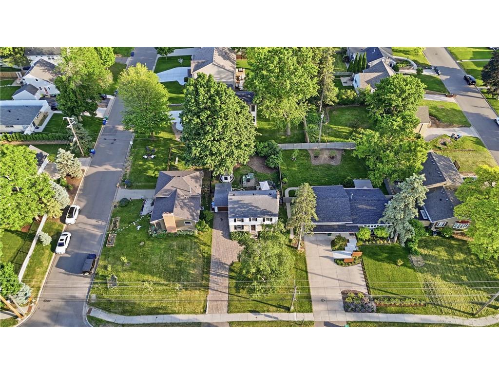 5225 Interlachen Boulevard Edina MN 55436 7084458 image56