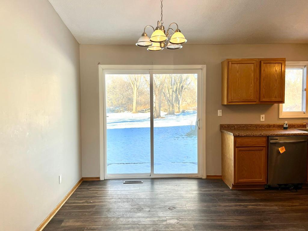 5225 Logan Street SE Marion Twp MN 55904 7004936 image10