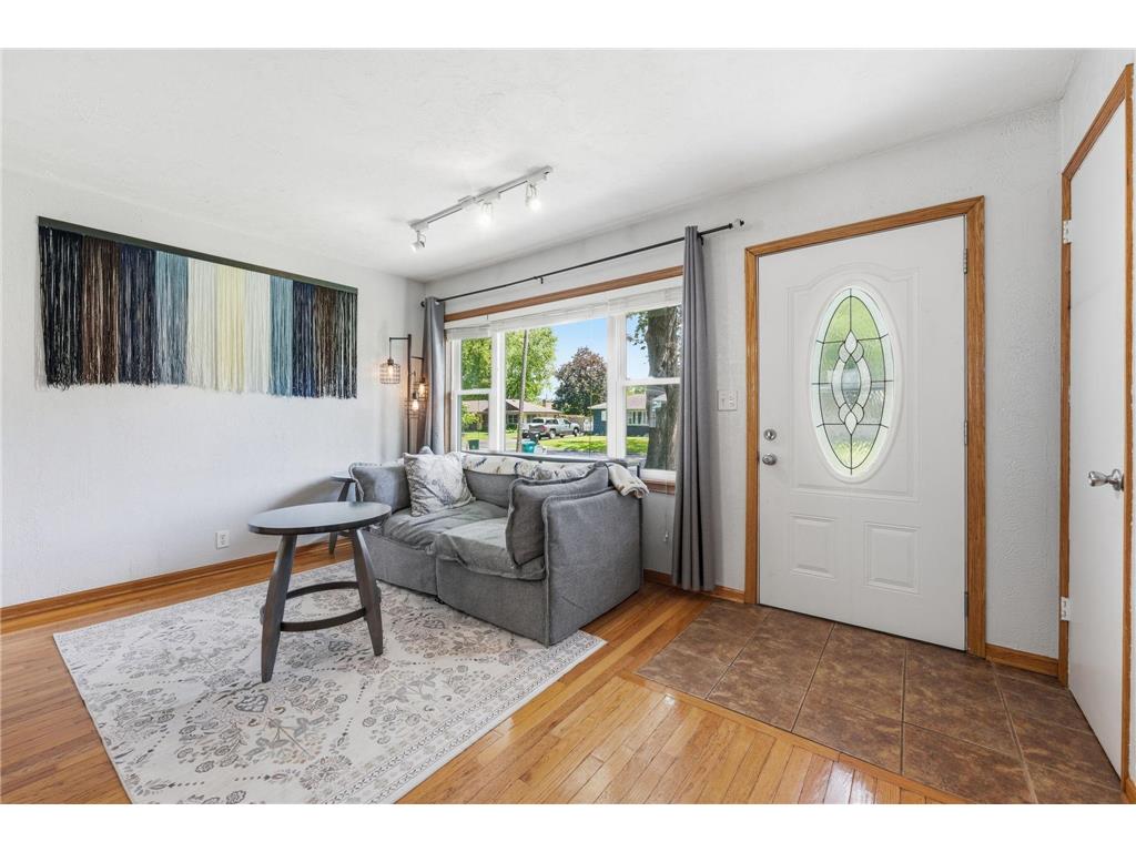 5225 Pennsylvania Avenue N New Hope MN 55428 7077290 image13