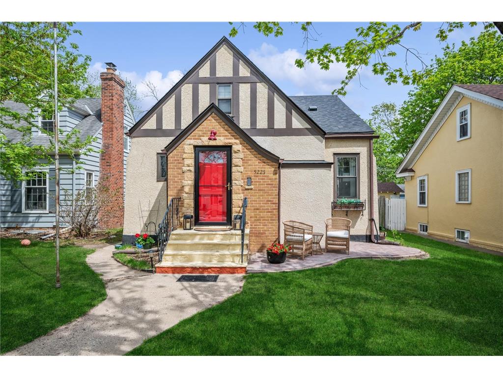 5225 Shoreview Avenue Minneapolis MN 55417 6351469 image1