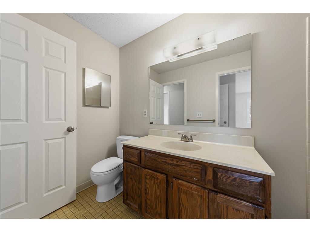 5226 Beachside Drive Minnetonka MN 55343 7104209 image23
