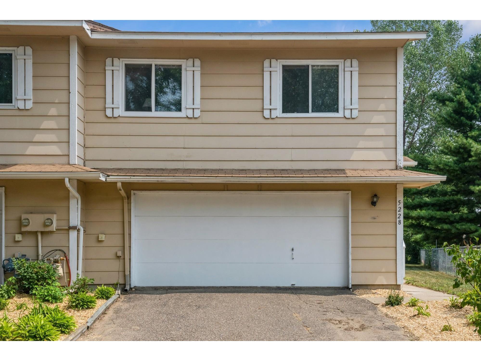 5228 Unity Court, Crystal, MN 55429 MLS 6082347 Edina Realty