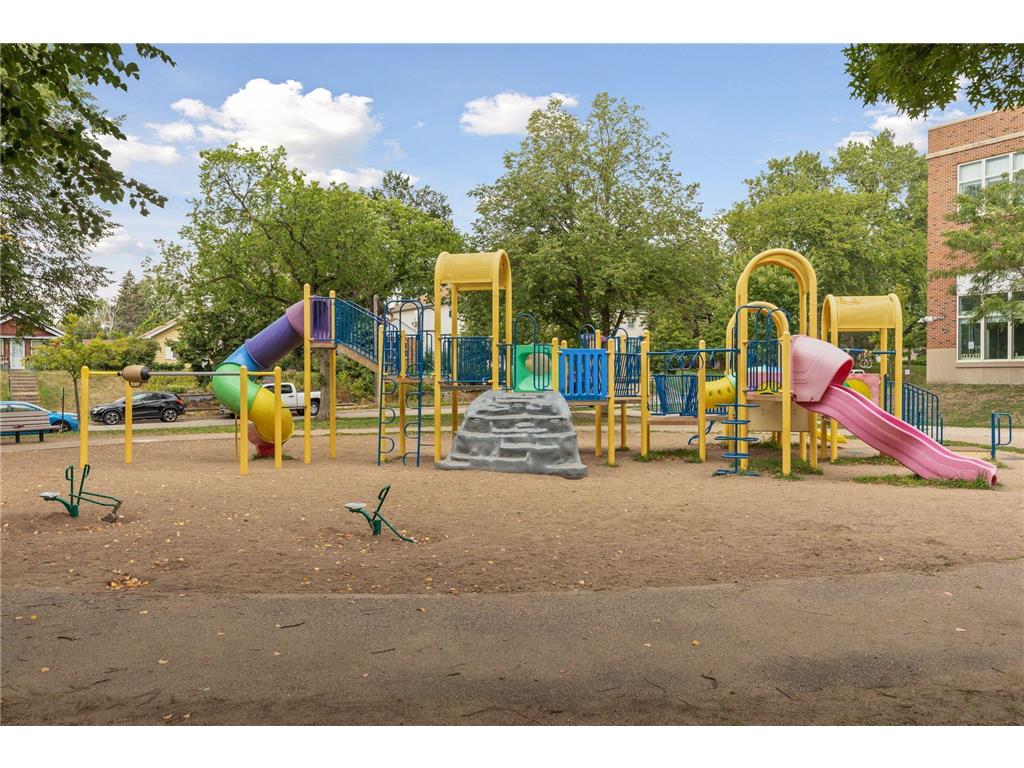 5229 29th Avenue S Minneapolis MN 55417 6809890 image26