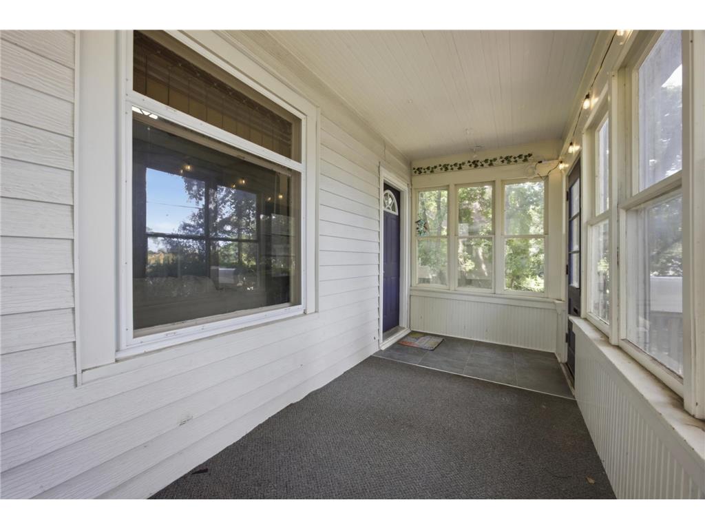 523 10th Street S Moorhead MN 56560 7104067 image4