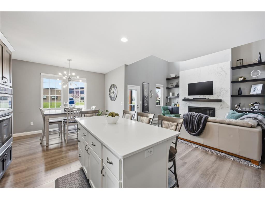 523 33rd Way E #B West Fargo ND 58078 7079083 image11