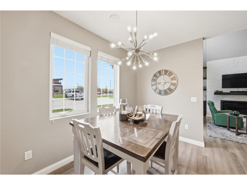 523 33rd Way E #B West Fargo ND 58078 7079083 image14