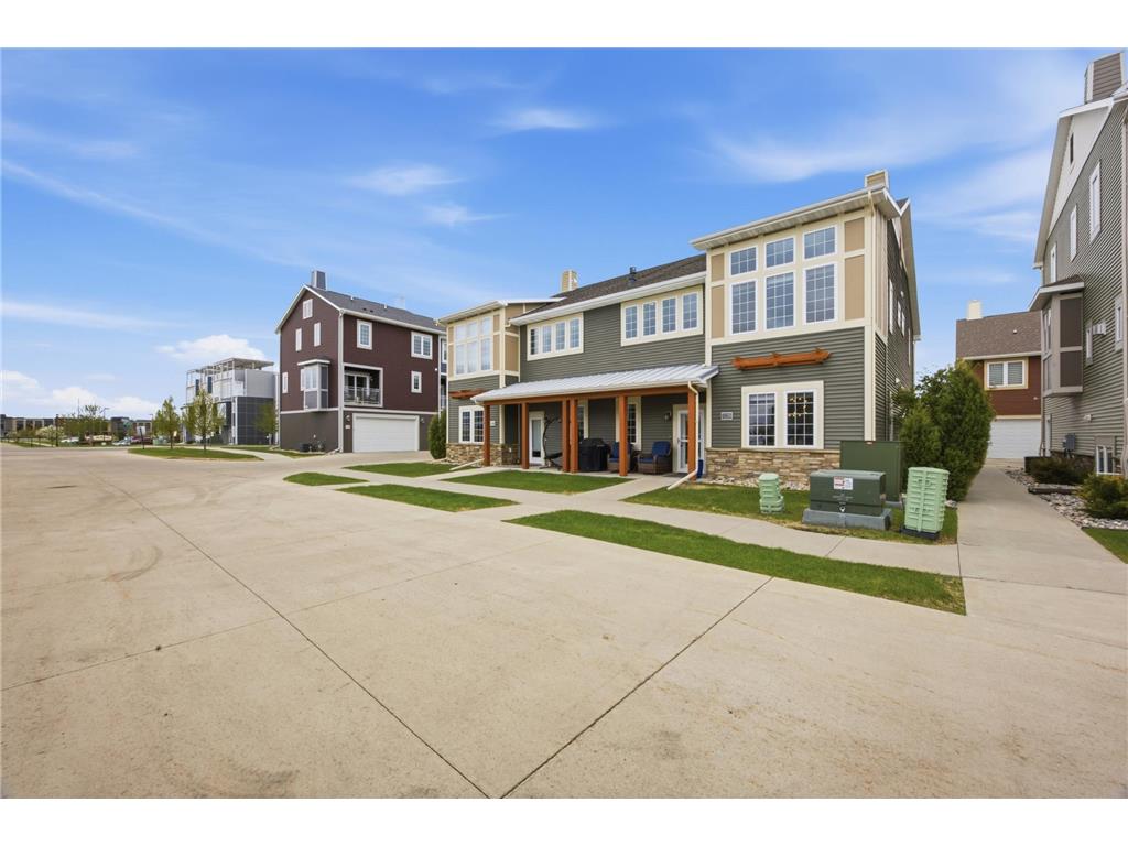 523 33rd Way E #B West Fargo ND 58078 7079083 image2