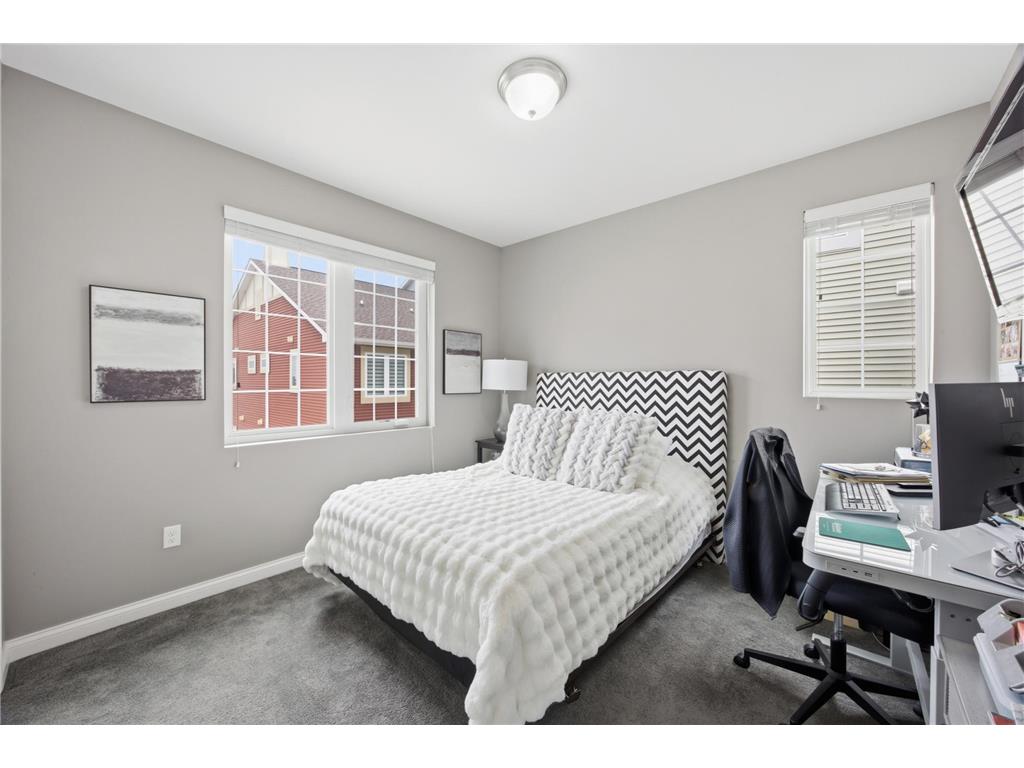 523 33rd Way E #B West Fargo ND 58078 7079083 image24