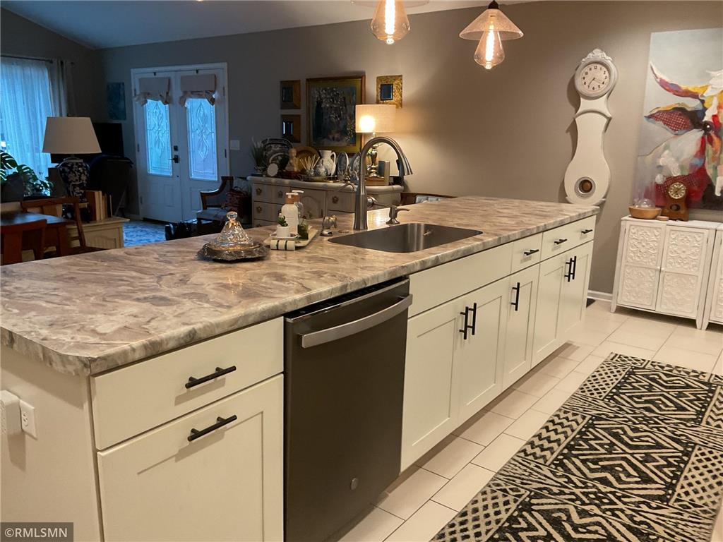 523 Brooks Street Mankato MN 56001 7107992 image20