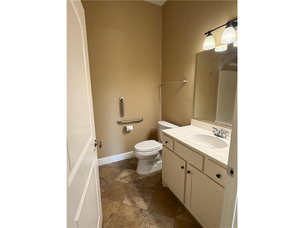 523 East Avenue #102 Red Wing MN 55066 7075446 image30