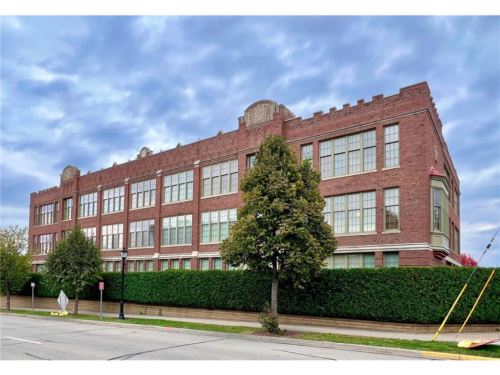 523 East Avenue #211 Red Wing MN 55066 6807074 image1