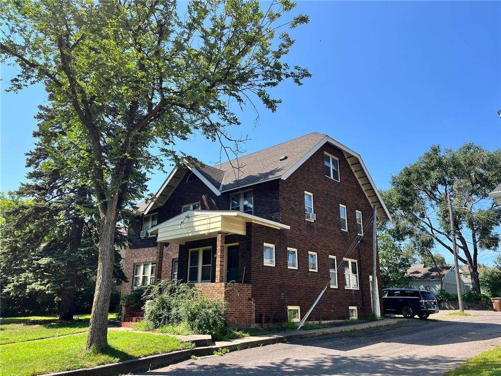 523 Lexington Parkway N Saint Paul MN 55104 6659875 image1