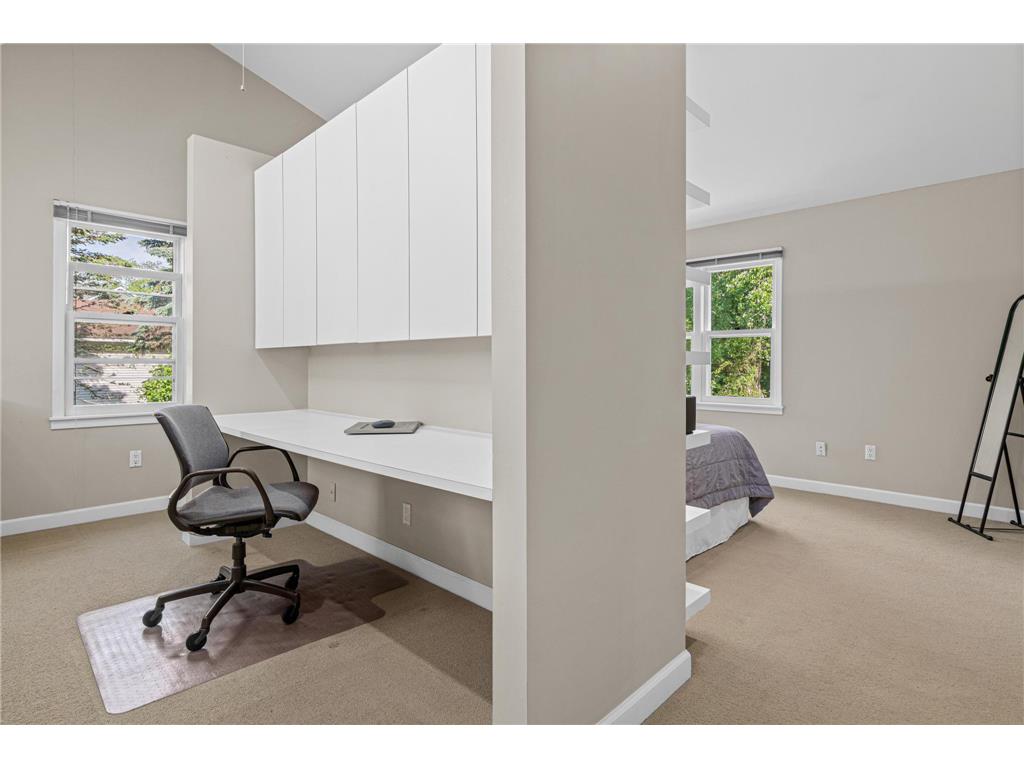523 Roselawn Avenue W Roseville MN 55113 7085443 image19