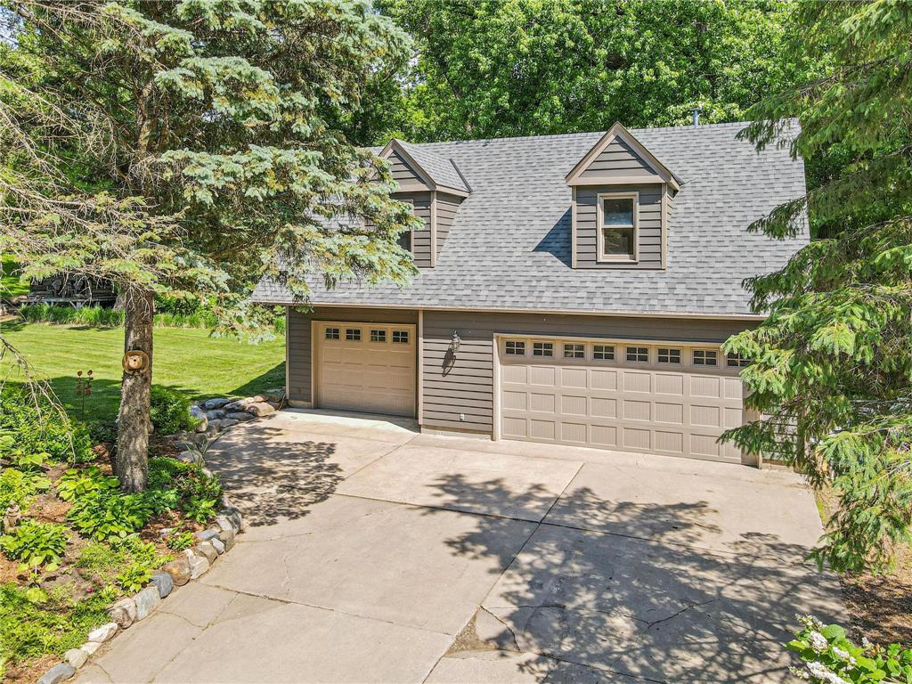 523 Roselawn Avenue W Roseville MN 55113 7085443 image3