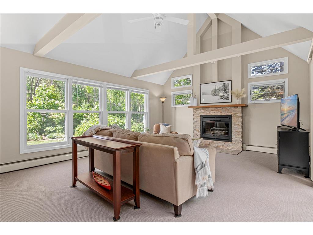 523 Roselawn Avenue W Roseville MN 55113 7085443 image4