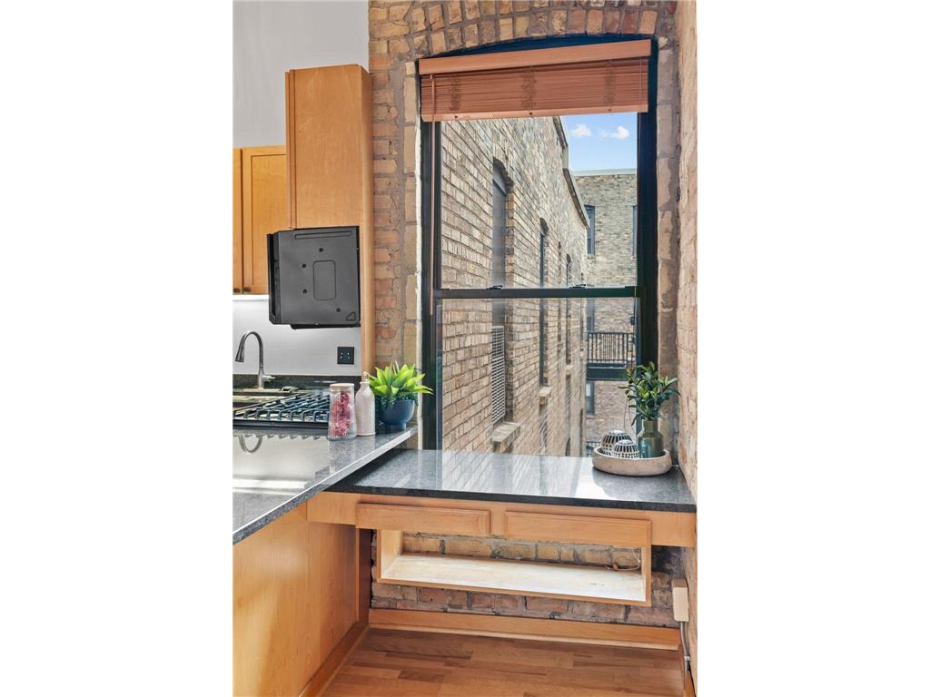 523 S 9th Street #6 Minneapolis MN 55404 7027554 image10