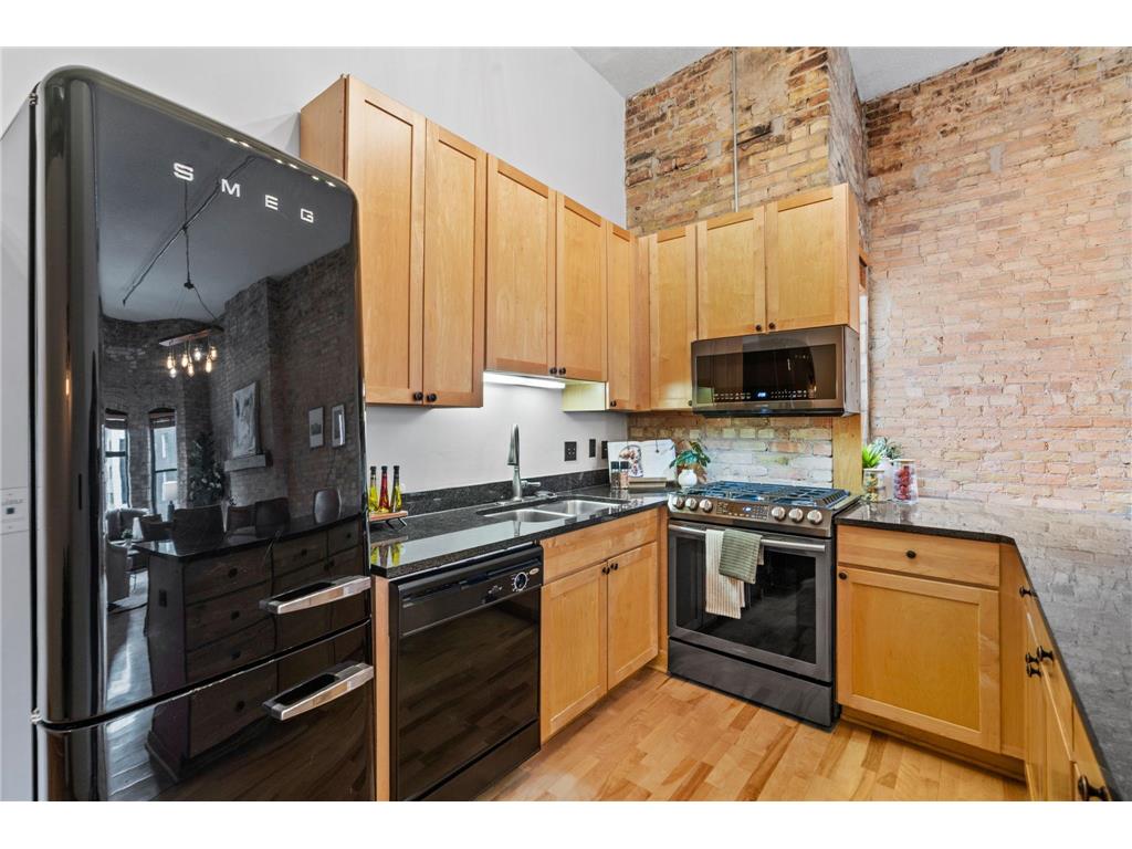523 S 9th Street #6 Minneapolis MN 55404 7027554 image13