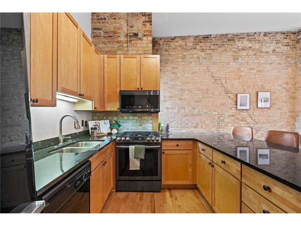 523 S 9th Street #6 Minneapolis MN 55404 7027554 image14
