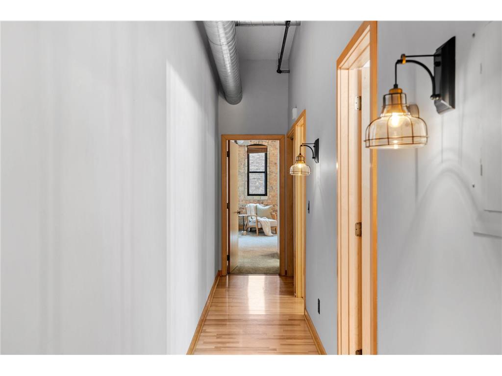 523 S 9th Street #6 Minneapolis MN 55404 7027554 image22