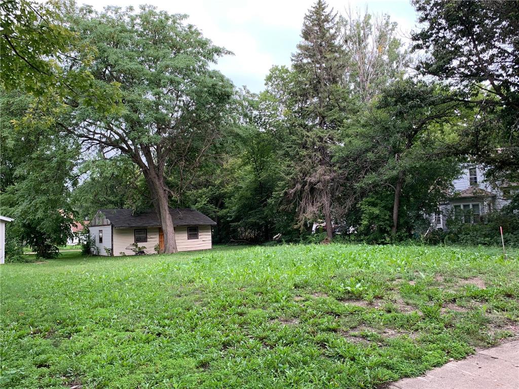 523 Strait Avenue Worthington MN 56187 6251299 image1