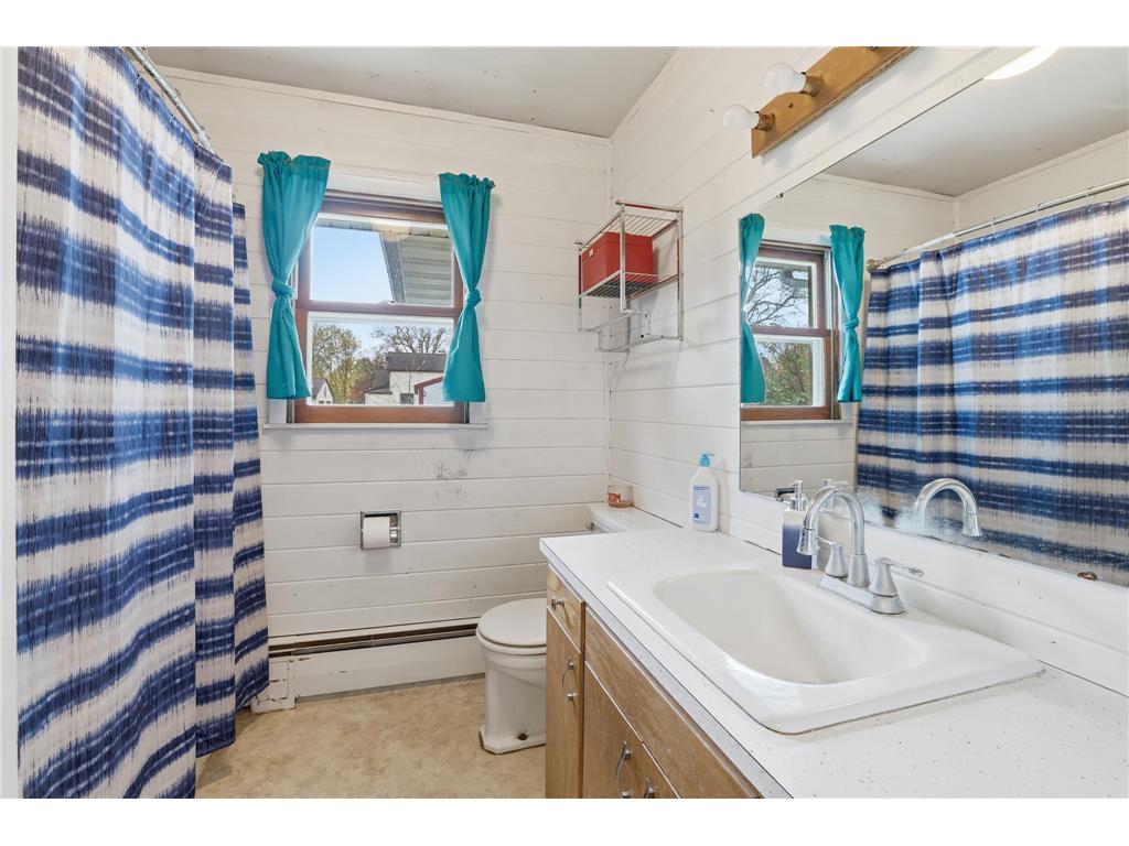 523 W Mill Street Paynesville MN 56362 6809100 image10