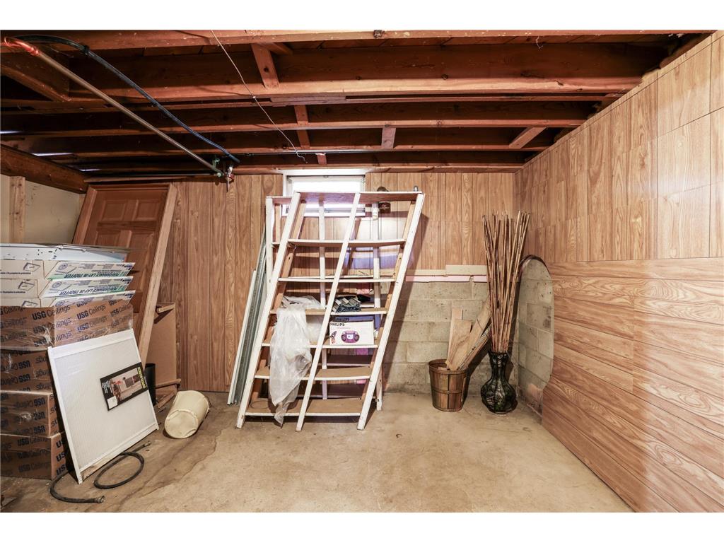 523 W Mill Street Paynesville MN 56362 6809100 image24