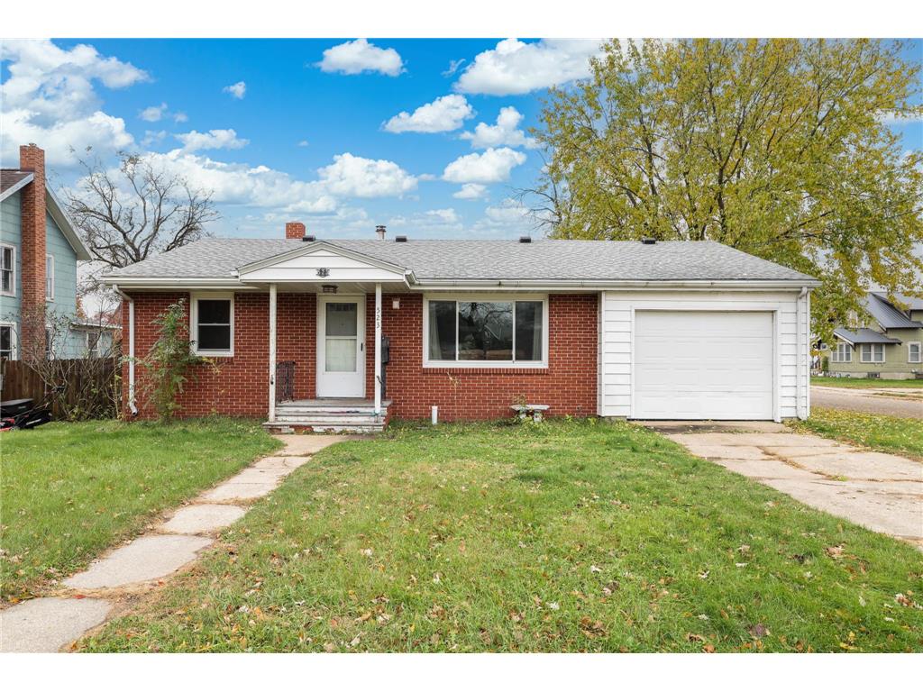 523 W Mill Street Paynesville MN 56362 6809100 image3