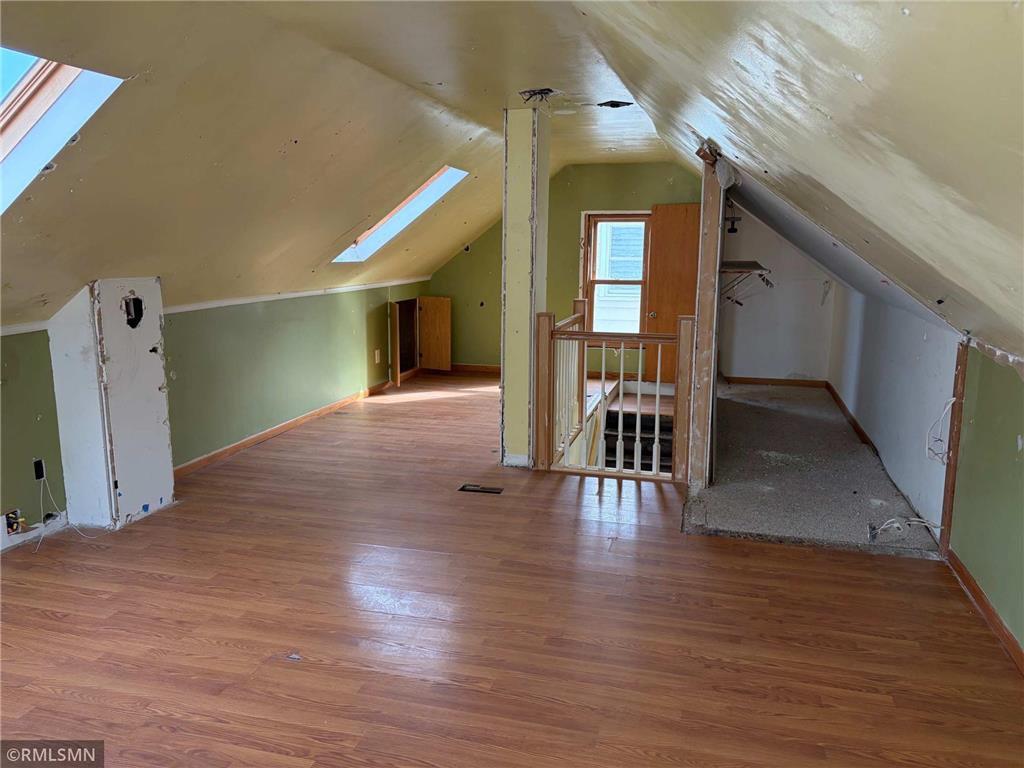 5230 Irving Avenue N Minneapolis MN 55430 7038913 image13