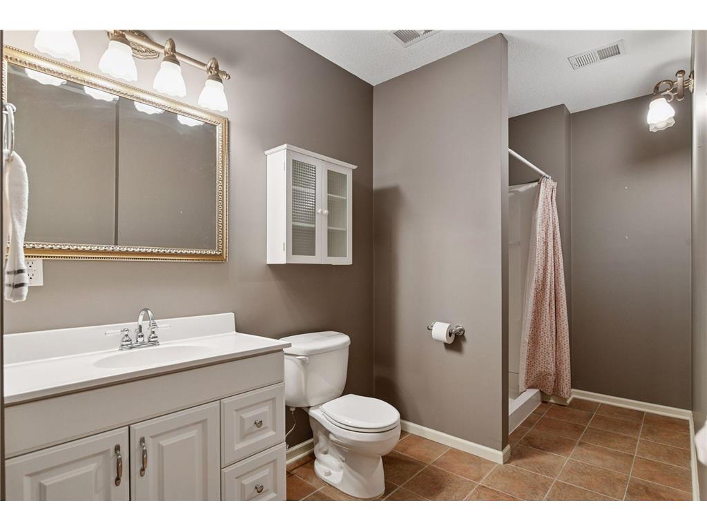 5230 Rebecca Park Trail Greenfield MN 55357 6773030 image57