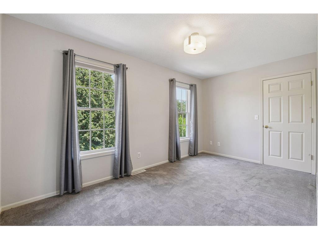 5230 Rebecca Park Trail Greenfield MN 55357 7015907 image40