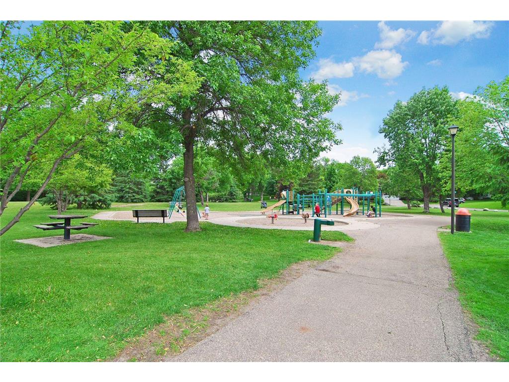 5232 Brookview Avenue Edina MN 55424 7027921 image4
