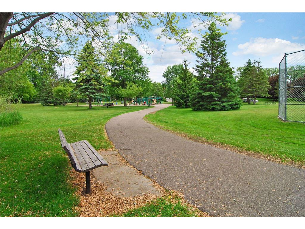 5232 Brookview Avenue Edina MN 55424 7027921 image5