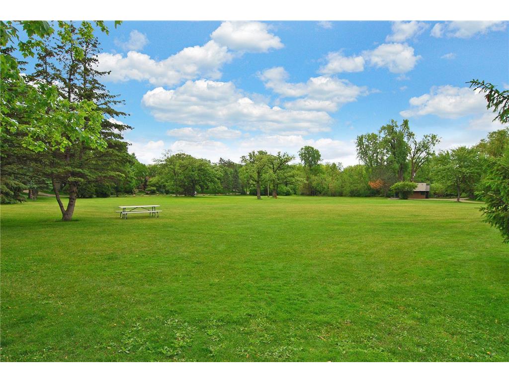 5232 Brookview Avenue Edina MN 55424 7027921 image8
