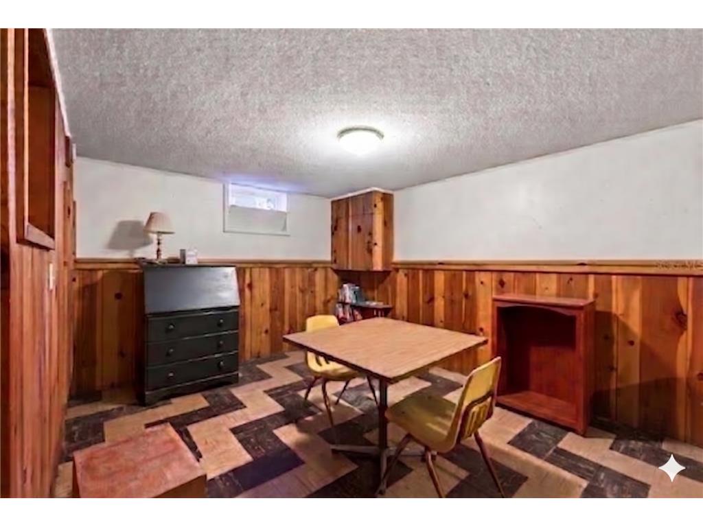 5232 Washburn Avenue N Minneapolis MN 55430 7085544 image22
