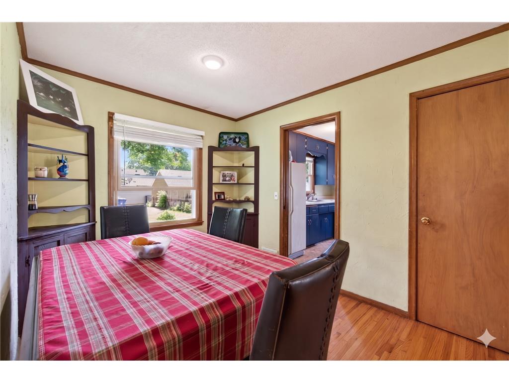 5232 Washburn Avenue N Minneapolis MN 55430 7085544 image7
