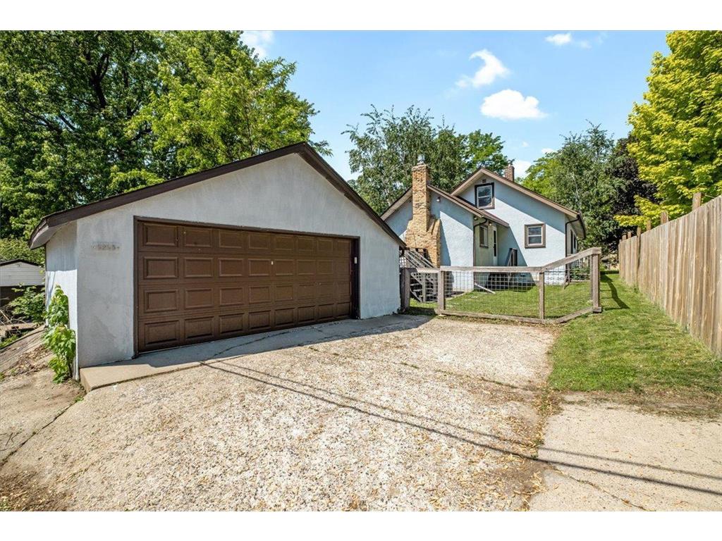 5233 44th Avenue S Minneapolis MN 55417 7084544 image31