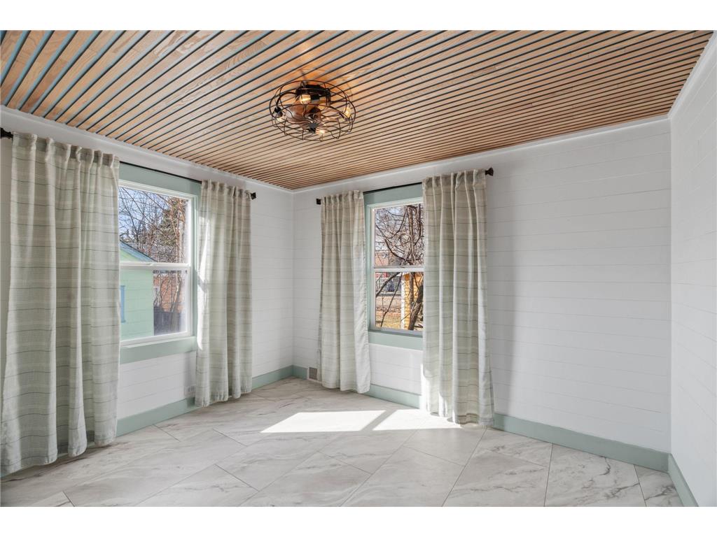 5233 Aldrich Avenue N Minneapolis MN 55430 7040508 image11