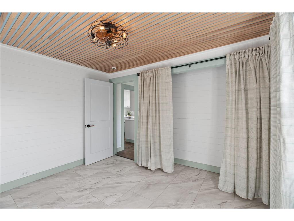 5233 Aldrich Avenue N Minneapolis MN 55430 7040508 image12