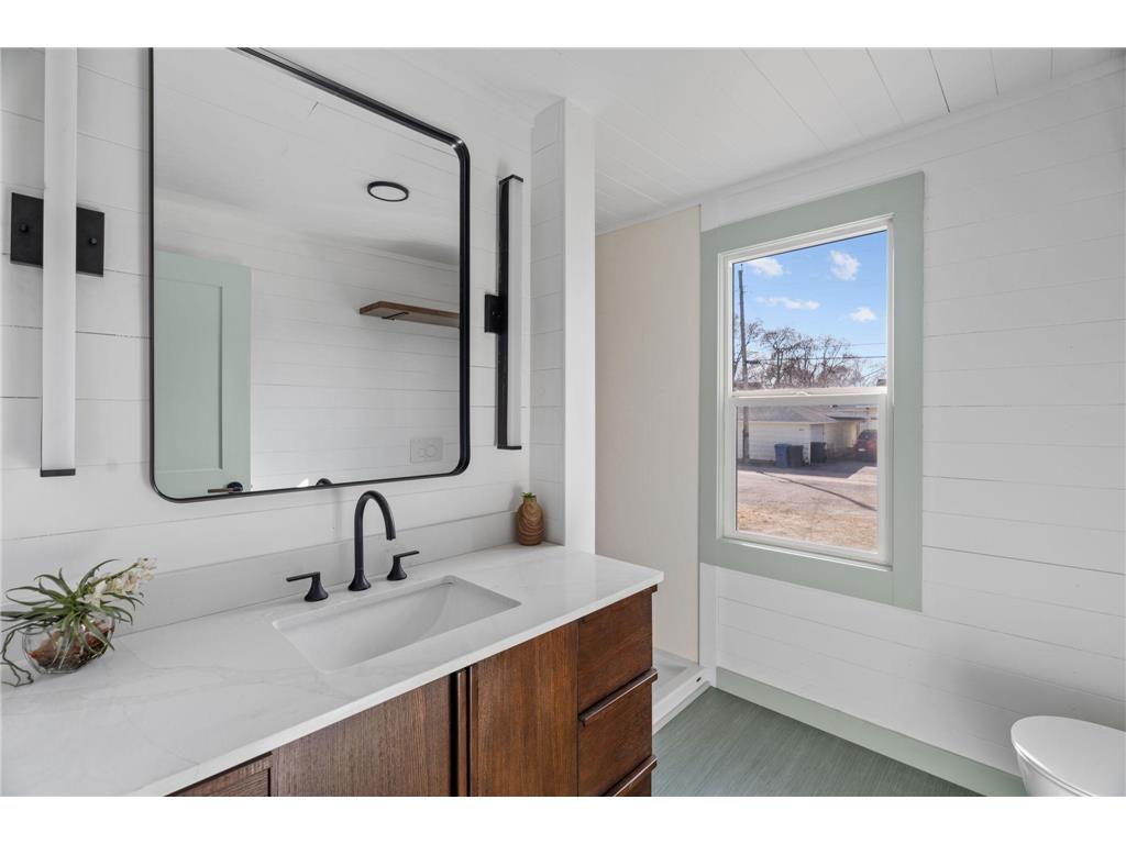 5233 Aldrich Avenue N Minneapolis MN 55430 7040508 image14