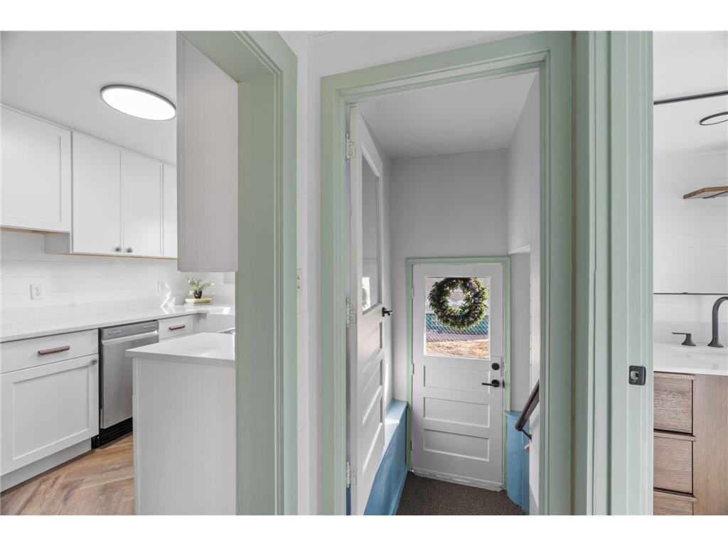 5233 Aldrich Avenue N Minneapolis MN 55430 7040508 image20