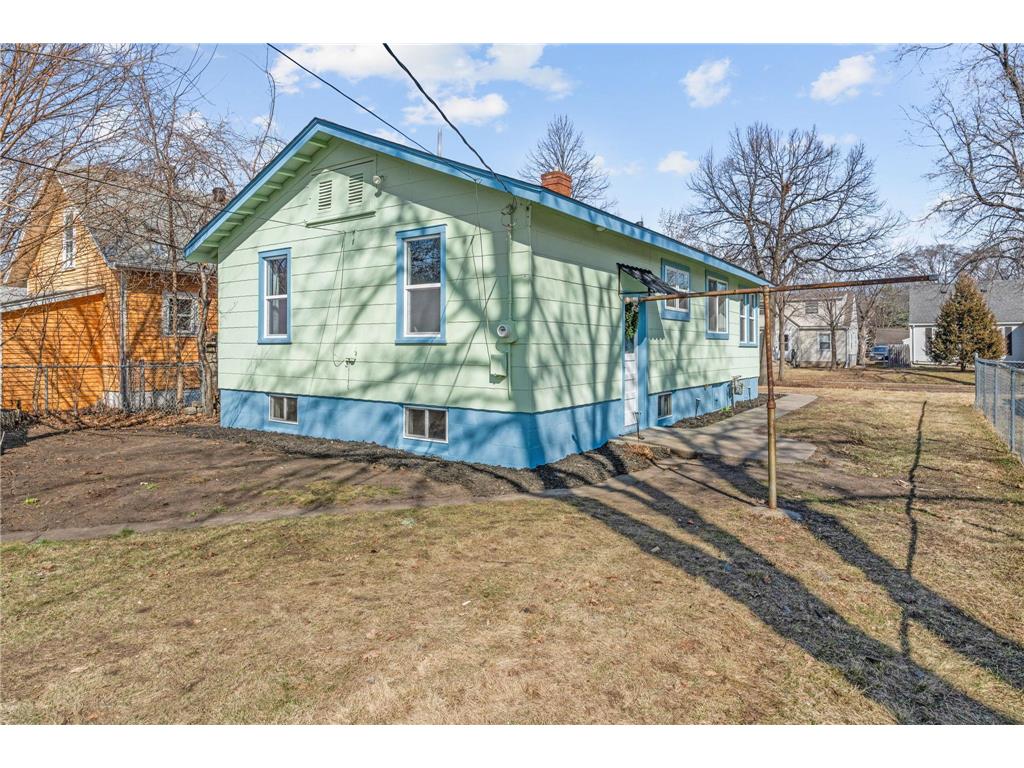 5233 Aldrich Avenue N Minneapolis MN 55430 7040508 image26