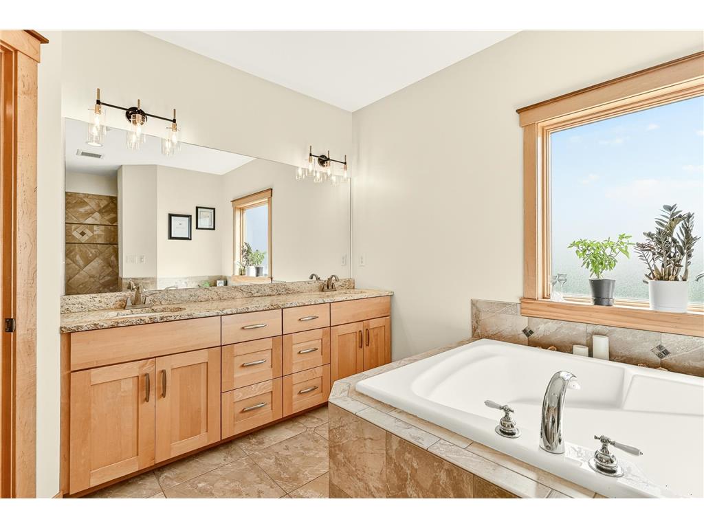 5234 80th Avenue SW Salem Twp MN 55920 7086590 image36