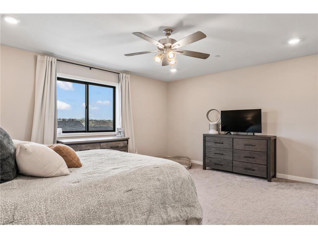 5237 Harvest Square Place NW Rochester MN 55901 7035505 image23