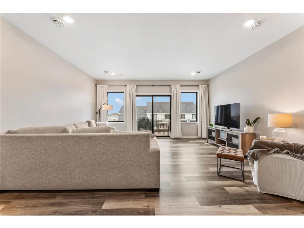 5237 Harvest Square Place NW Rochester MN 55901 7035505 image3